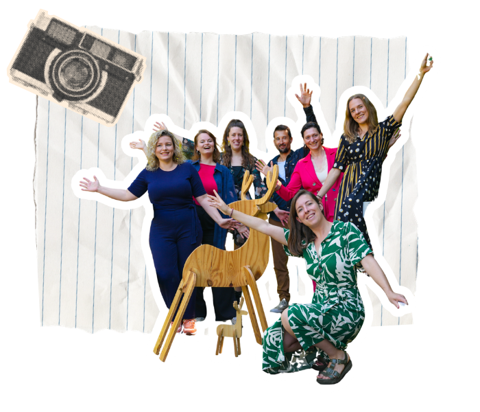 Het Careibu-team met houten caribou